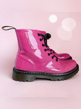 Dr. Martens Luana Boots Women Sz 7 Pink Glitter Patent Leather Combat Shoes READ